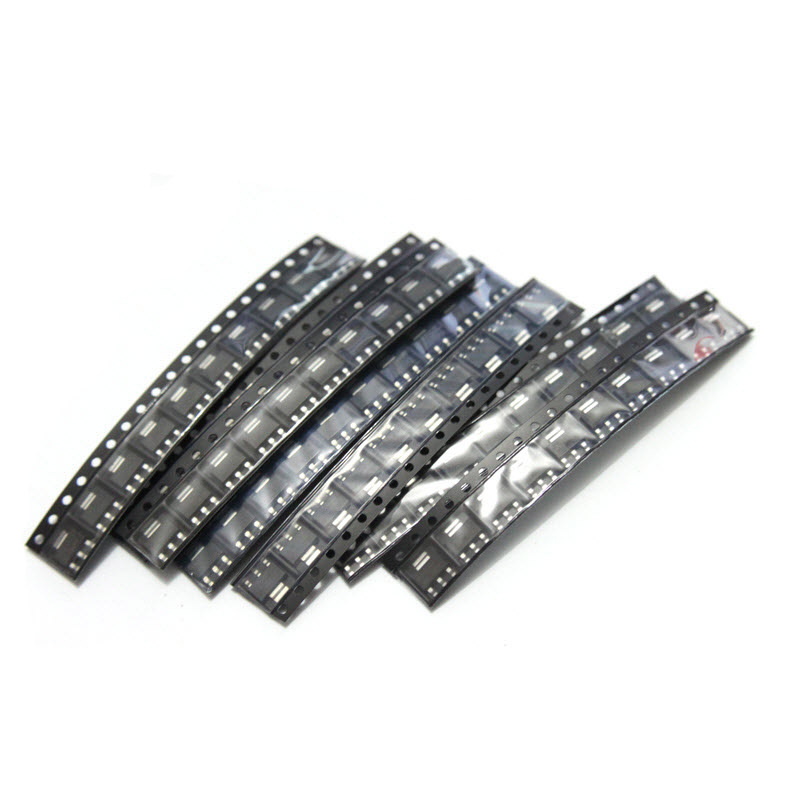 mikroshēma sprieguma regulators 70gab. AMS1117 Voltage Regulator Kit 1.2V/1.5V/1.8V/2.5V/3.3V/5.0V/ADJ