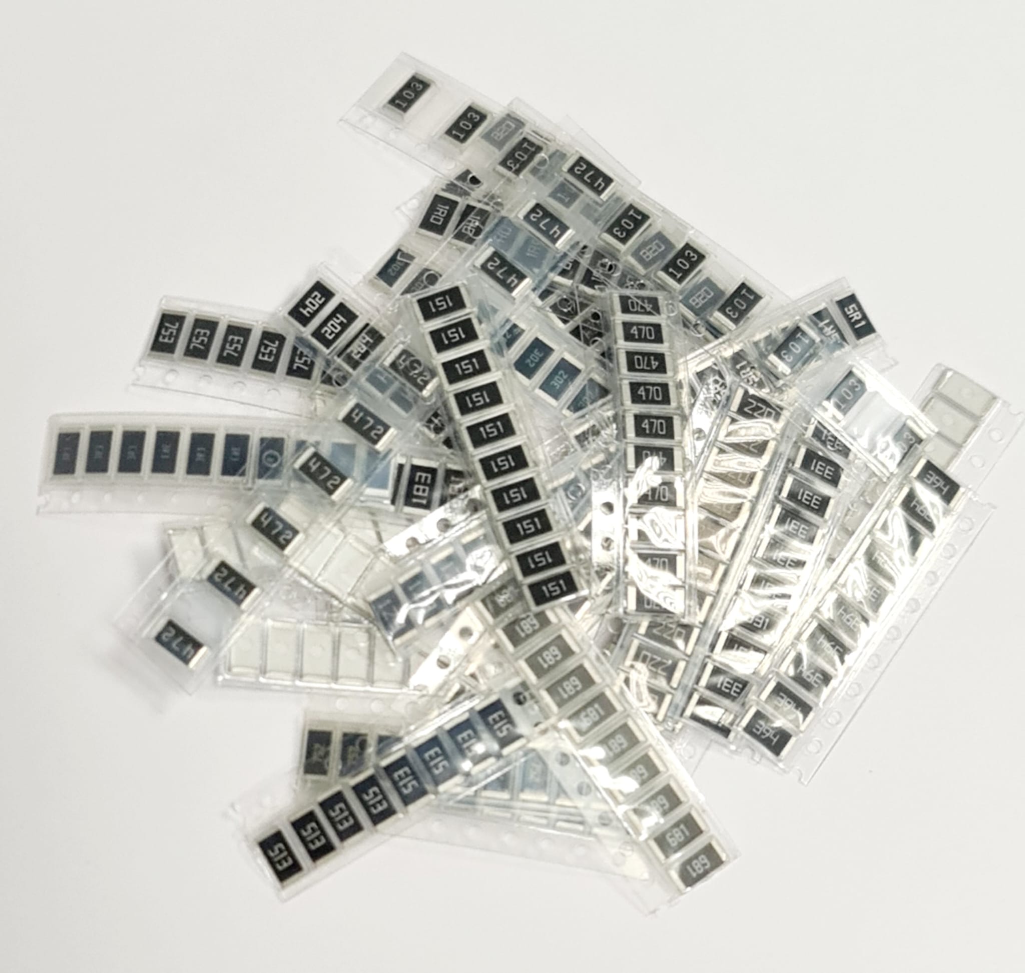 Rezistori SMD 2512 33x10gab. (330gab.)